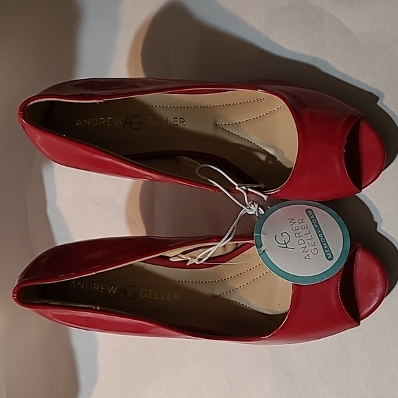 Women's Andrew Geller High Heels 👠 Red NWT - Picture 1 of 13